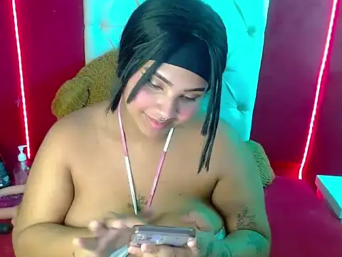 Snapshot of cindysex_ chatting on 06.17.26 cindysex online show from 06.17.26