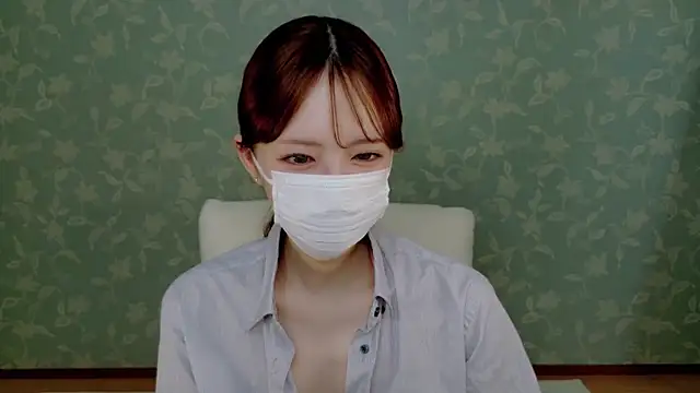 Snapshot of aoi_lol chatting on 07.31.26 aoi lol online show from 07.31.26