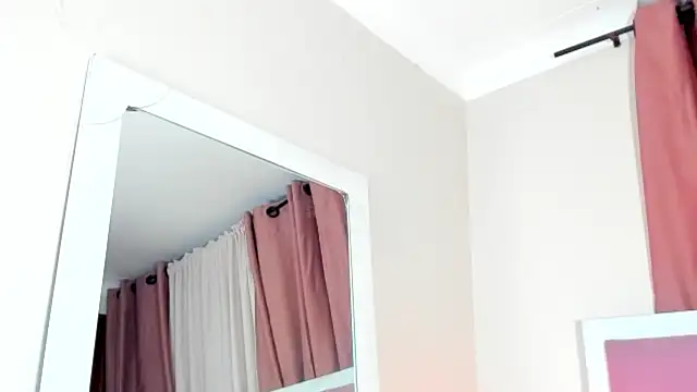 Samanta lux  online show from 06.04.26