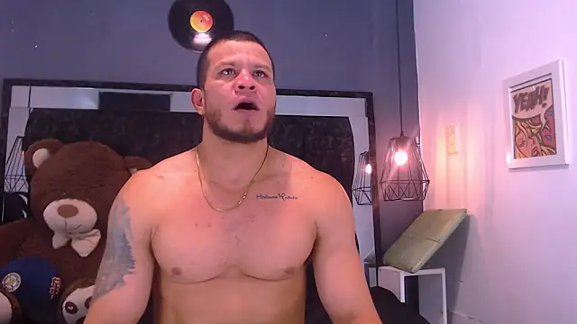 Maximiliano Stronge online show from 06.04.26