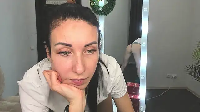 Snapshot of BouncySweety chatting on 12.07.24 BouncySweety online show from 12.07.24