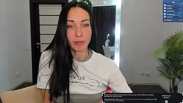 Snapshot of BouncySweety chatting on 12.29.24 BouncySweety online show from 12.29.24