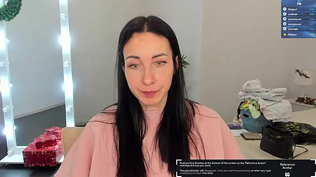 Snapshot of BouncySweety chatting on 12.30.24 BouncySweety online show from 12.30.24