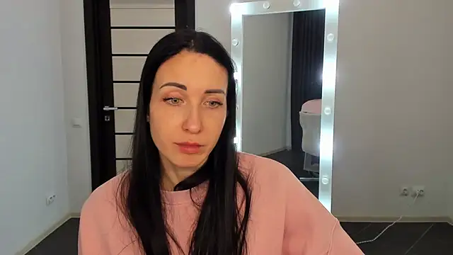 Snapshot of BouncySweety chatting on 01.26.25 BouncySweety online show from 01.26.25