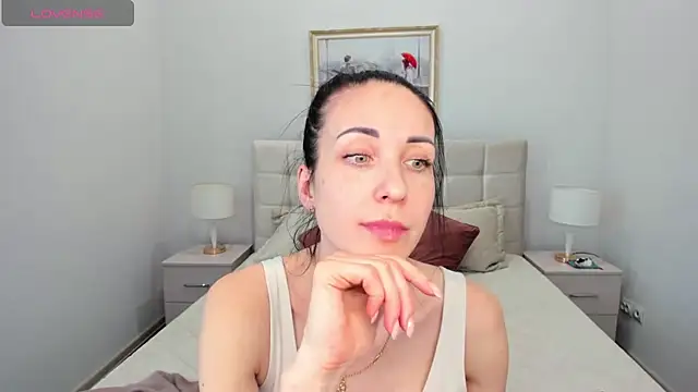 Snapshot of BouncySweety chatting on 02.16.25 BouncySweety online show from 02.16.25