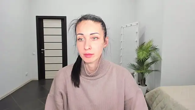 Snapshot of BouncySweety chatting on 02.17.25 BouncySweety online show from 02.17.25