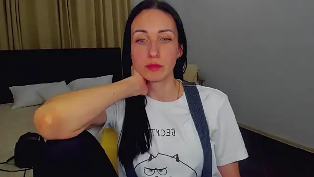 Snapshot of BouncySweety chatting on 03.07.25 BouncySweety online show from 03.07.25