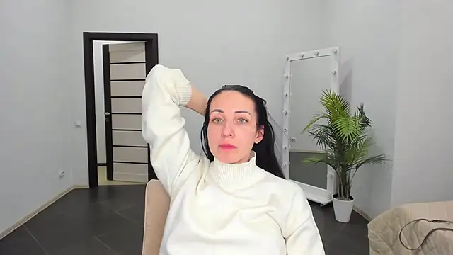 Snapshot of BouncySweety chatting on 03.21.25 BouncySweety online show from 03.21.25