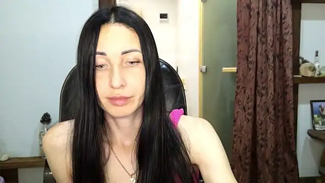 Snapshot of BouncySweety chatting on 09.11.25 BouncySweety online show from 09.11.25