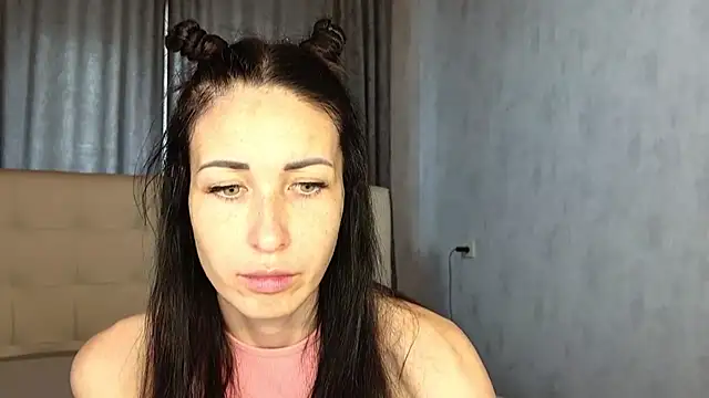 Snapshot of BouncySweety chatting on 10.14.25 BouncySweety online show from 10.14.25