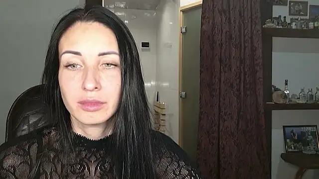 Snapshot of BouncySweety chatting on 10.20.25 BouncySweety online show from 10.20.25