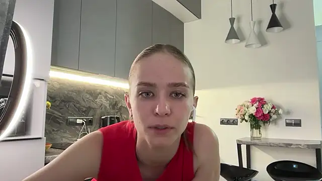 Snapshot of DanikaMory chatting on 06.08.26 DanikaMory online show from 06.08.26