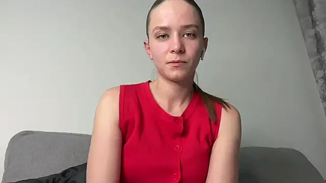 Snapshot of DanikaMory chatting on 06.14.26 DanikaMory online show from 06.14.26