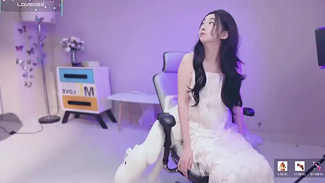qianqianliao online show from 06.21.26