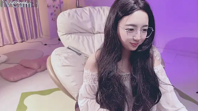 qianqianliao online show from 07.18.26