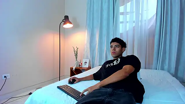 Damian Rodriiguez online show from 06.03.26