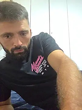 Snapshot of StraightSerb chatting on 07.26.26 StraightSerb online show from 07.26.26