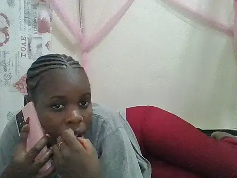 Snapshot of rozyamaya chatting on 06.20.26 rozyamaya online show from 06.20.26