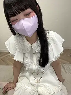 Snapshot of Reina_0129 chatting on 06.20.26 Reina 0129 online show from 06.20.26