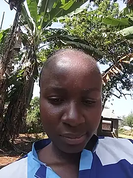 Snapshot of Ebonylouisa chatting on 07.07.26 Ebonylouisa online show from 07.07.26