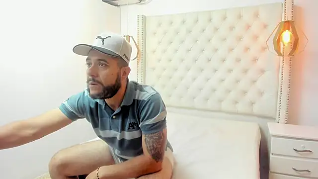 NICOLAS CRAY online show from 06.05.26