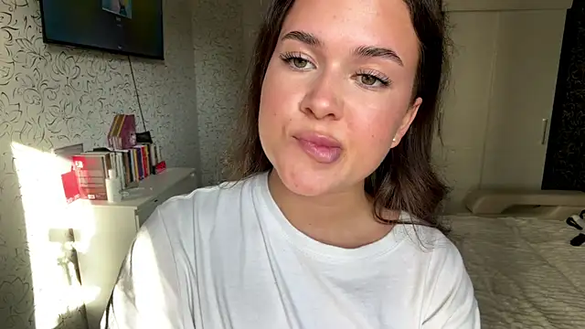 cuteshowy online show from 06.02.26