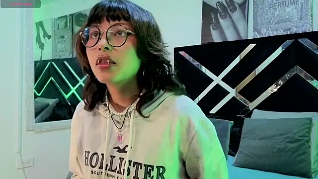hannita 01 online show from 06.02.26