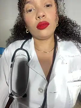 Snapshot of liz_offc chatting on 06.22.26 liz offc online show from 06.22.26