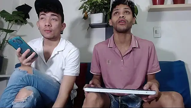 Snapshot of STRANGER_BOYS chatting on 06.28.26 STRANGER BOYS online show from 06.28.26