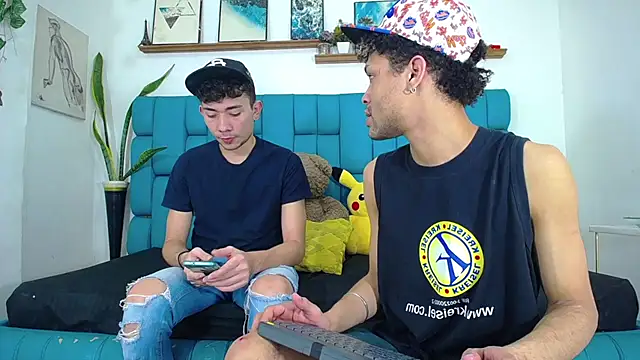 Snapshot of STRANGER_BOYS chatting on 06.29.26 STRANGER BOYS online show from 06.29.26