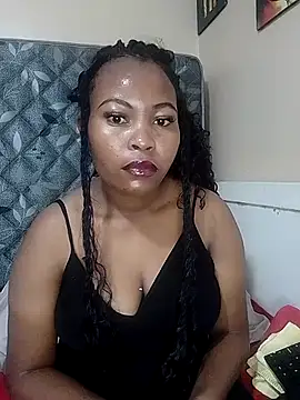 Snapshot of GoddessReen chatting on 07.30.26 GoddessReen online show from 07.30.26