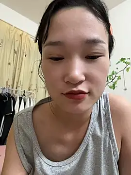 Snapshot of yi01 chatting on 06.02.26 yi01 online show from 06.02.26