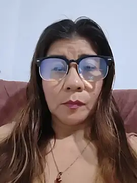 Snapshot of fire_mommy chatting on 06.13.26 fire mommy online show from 06.13.26