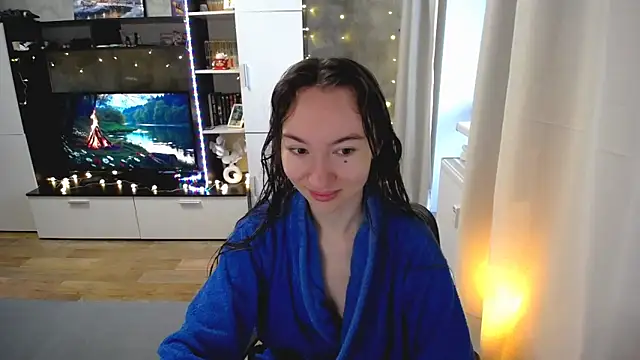 Maryana Ro online show from 03.16.26