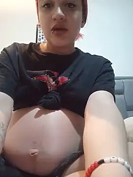 Snapshot of red_deemon18 chatting on 06.19.26 red deemon18 online show from 06.19.26