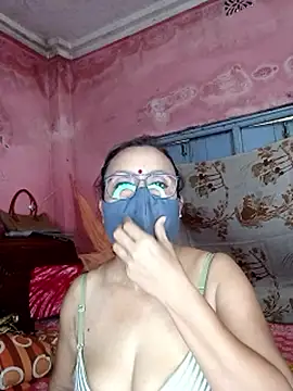 MoonLusty online show from 06.02.26