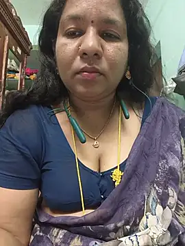 Snapshot of Tamil-kaviya98 chatting on 06.12.26 Tamil-kaviya98 online show from 06.12.26