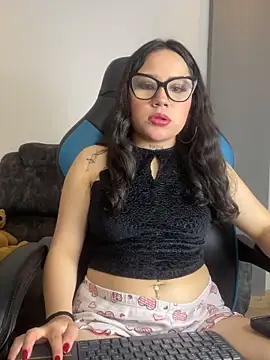 Miiarouse   online show from 06.02.26