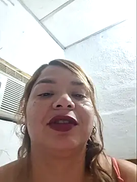 leonorq online show from 06.03.26