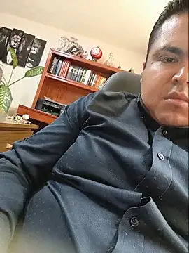 Luis220992 online show from 05.27.26