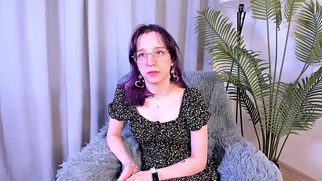 SierraDeliso online show from 06.02.26