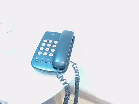 kreyiko  online show from 06.02.26