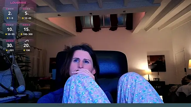Snapshot of noellenoir chatting on 06.09.26 noellenoir online show from 06.09.26