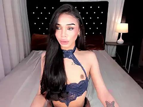 Snapshot of Herecummsamara69 chatting on 06.10.26 Herecummsamara69 online show from 06.10.26