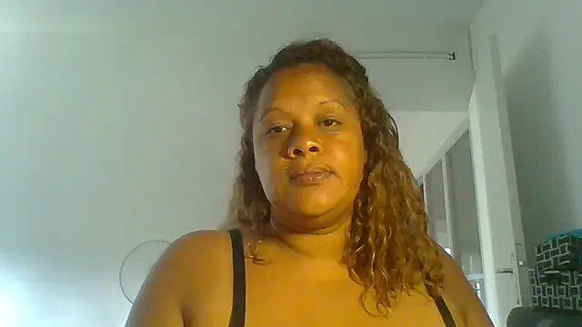 DOMINATRICESANDRA online show from 06.02.26