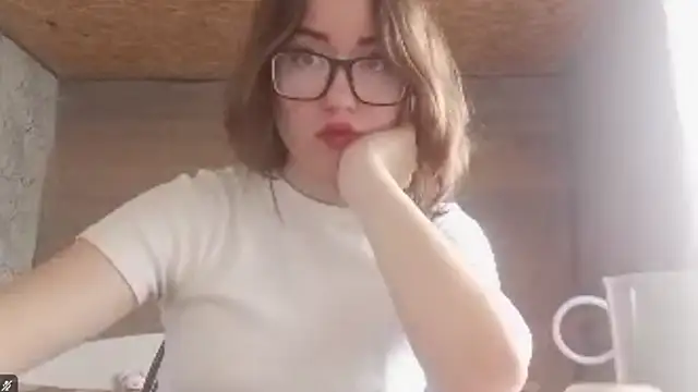 OliviaMoment online show from 06.29.26