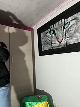JULIANHOTSEX online show from 06.04.26