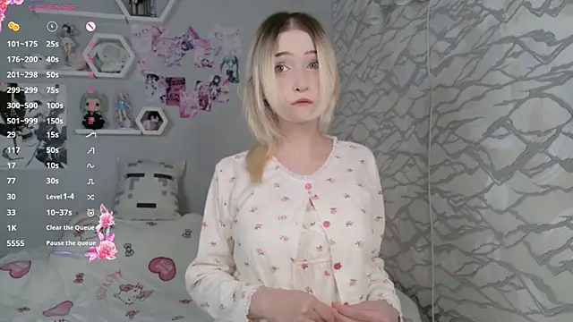 Snapshot of meganami chatting on 06.03.26 meganami online show from 06.03.26