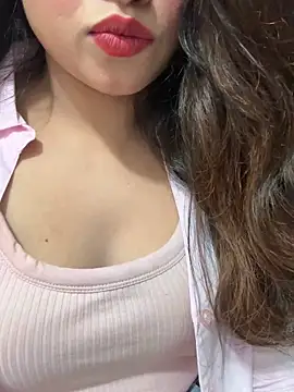 Snapshot of Yours_riya11 chatting on 06.03.26 Yours riya11 online show from 06.03.26
