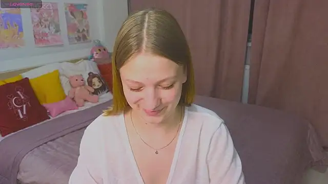 BeatriceLoven online show from 06.14.26